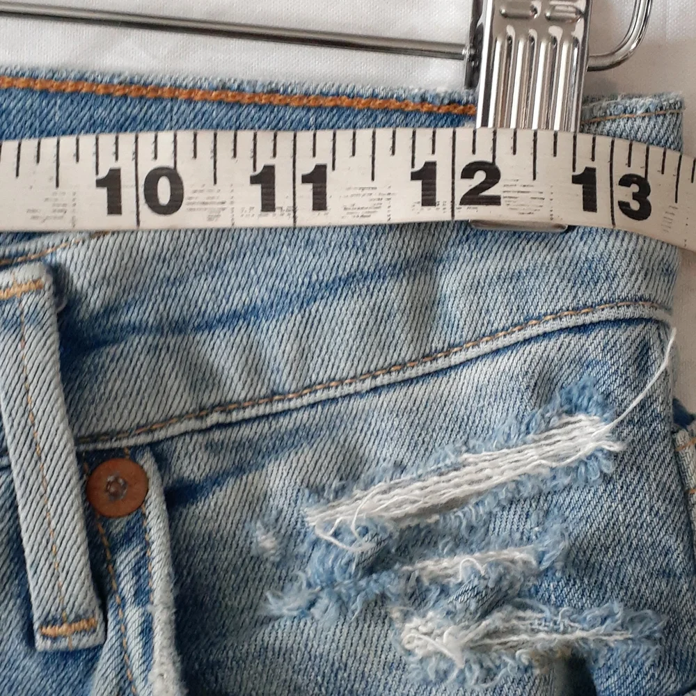 AGOLDE distressed blue jeans size 26 - Picture 9 of 16